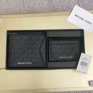 Michael Kors Wallet and Card Holder